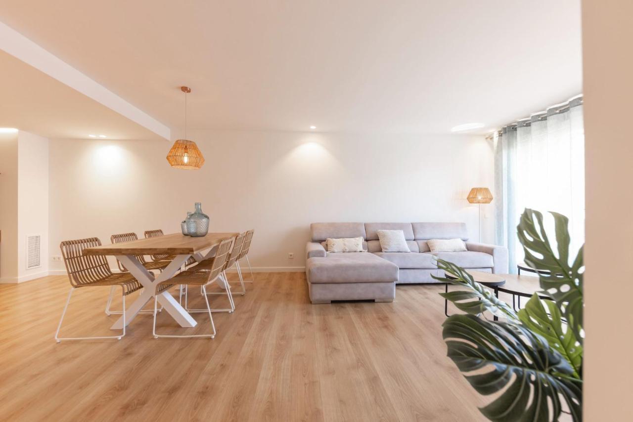 Apartment Bravissimo Falco, 3 Bedrooms And Balcony