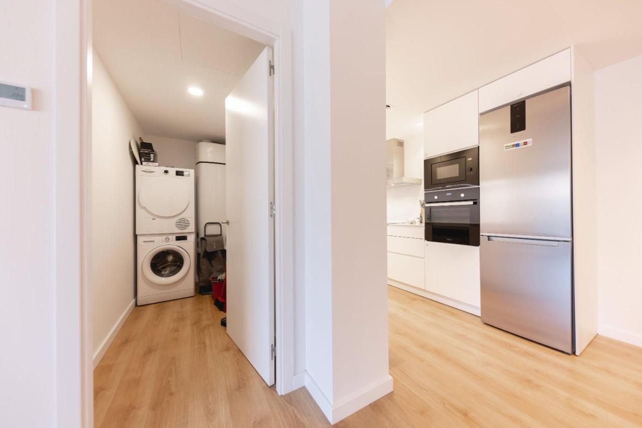 Apartment Bravissimo Falco, 3 Bedrooms And Balcony Girona