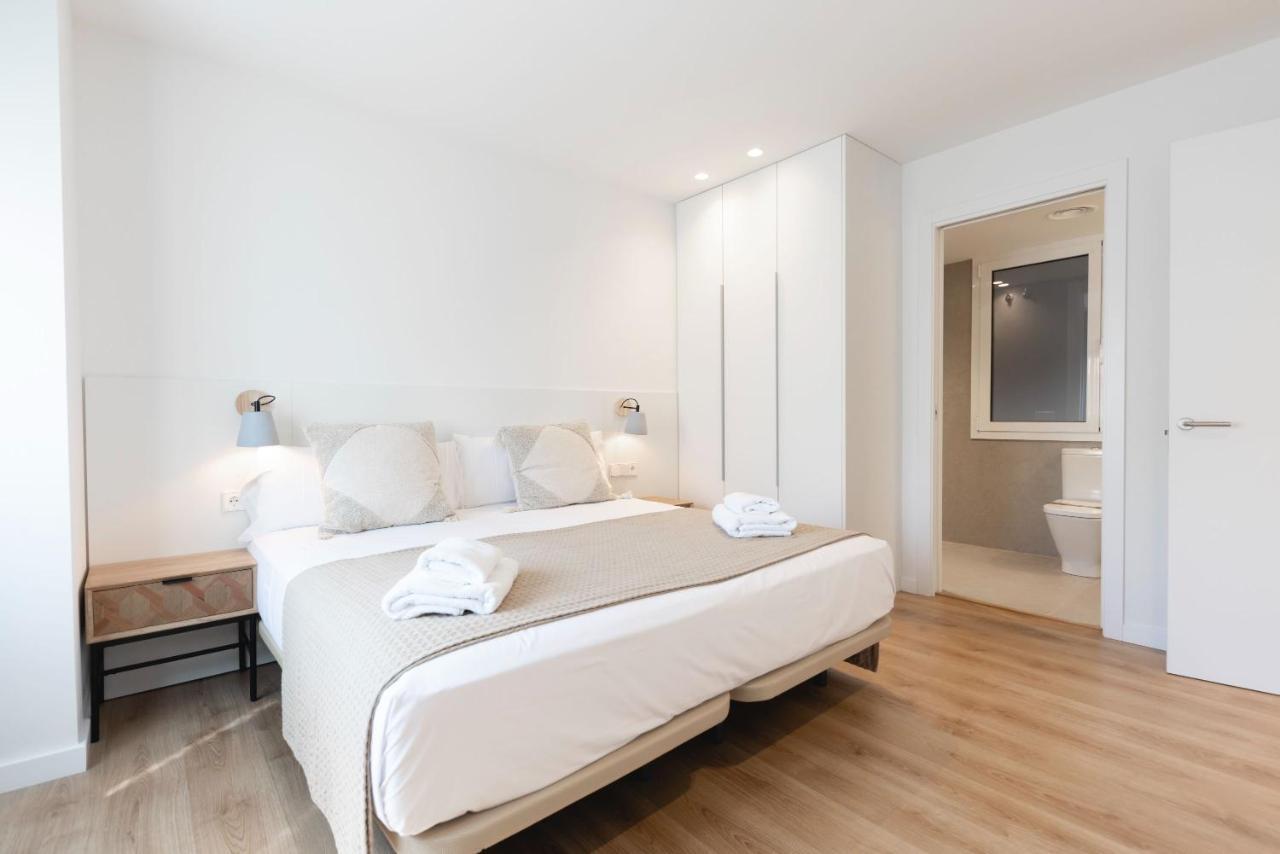 Bravissimo Falco, 3 Bedrooms And Balcony Apartment