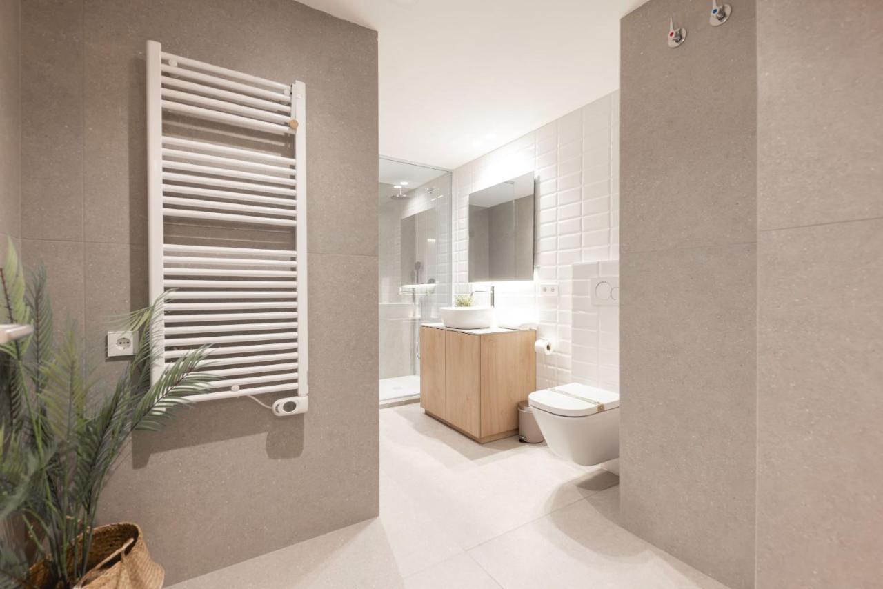 Bravissimo Falco, 3 Bedrooms And Balcony Apartment *